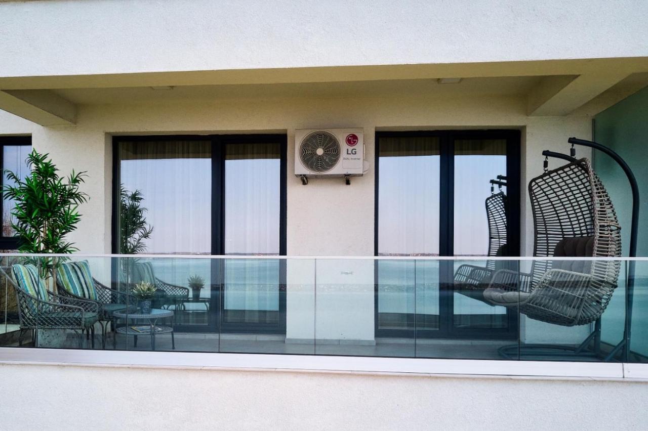Riva Lake Boutique Mamaia Exterior foto